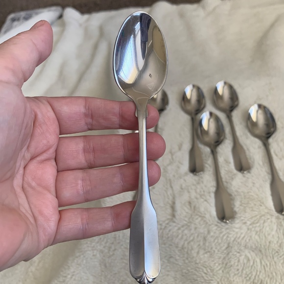 Rogers Deluxe Stainless Oneida Spoons Flatware Pieces Gloria Montclair - Picture 5 of 10